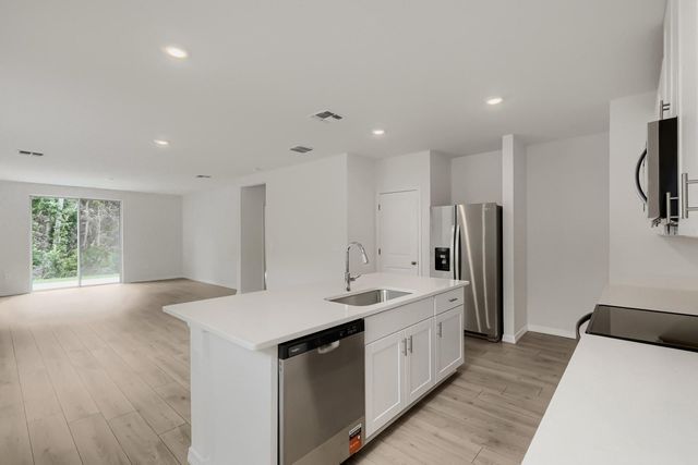 7436 MIA VINE DRIVE, Brooksville, FL 34601