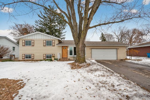 3540 Mcknight Road N, White Bear Lake, MN 55110
