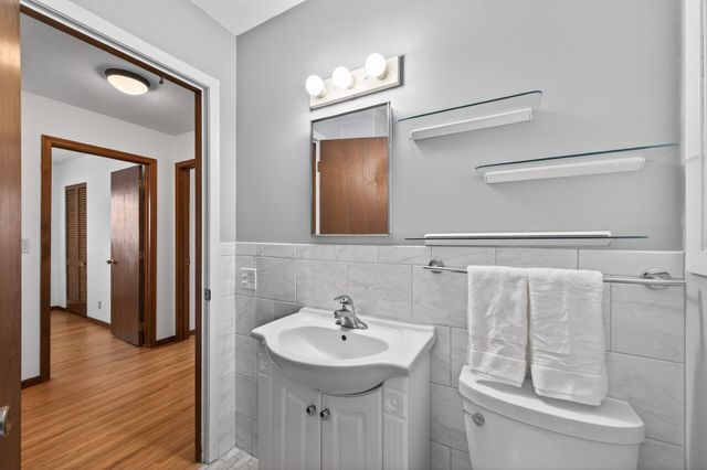 3540 Mcknight Road N, White Bear Lake, MN 55110