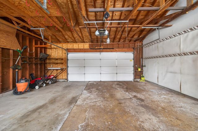 3540 Mcknight Road N, White Bear Lake, MN 55110