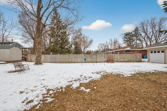 3540 Mcknight Road N, White Bear Lake, MN 55110