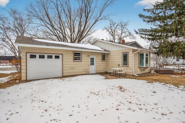 3540 Mcknight Road N, White Bear Lake, MN 55110