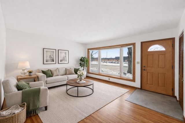 3540 Mcknight Road N, White Bear Lake, MN 55110