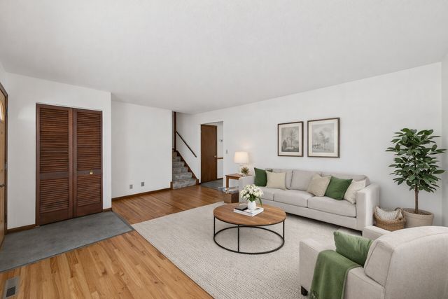 3540 Mcknight Road N, White Bear Lake, MN 55110