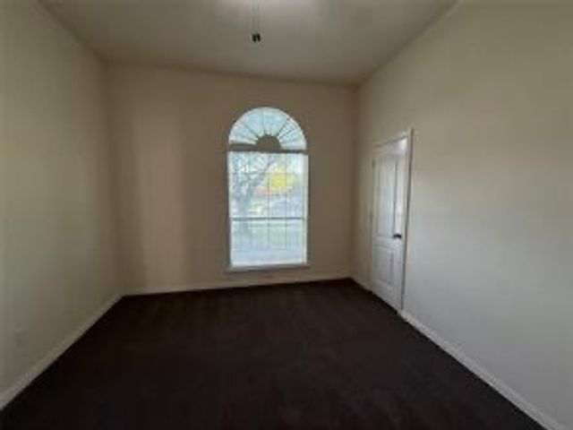 123 Hillcrest Drive, Murphy, TX 75094