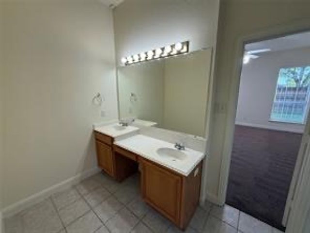 123 Hillcrest Drive, Murphy, TX 75094