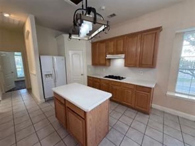 123 Hillcrest Drive, Murphy, TX 75094