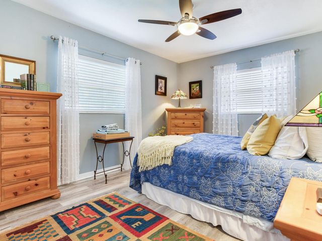 3662 24TH AVENUE N, St Petersburg, FL 33713