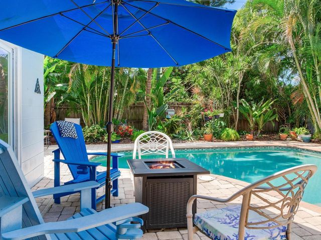3662 24TH AVENUE N, St Petersburg, FL 33713