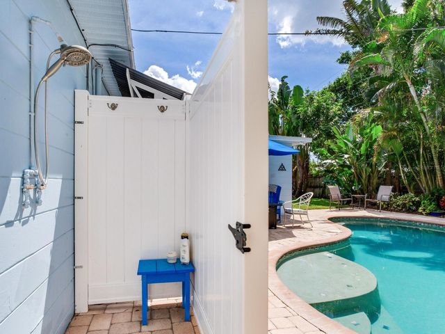 3662 24TH AVENUE N, St Petersburg, FL 33713