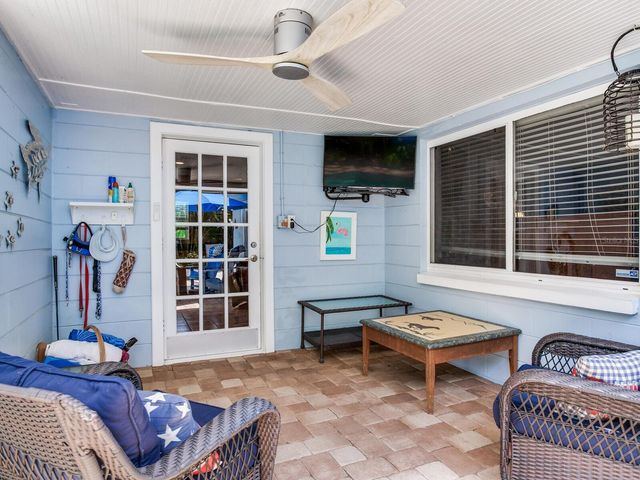 3662 24TH AVENUE N, St Petersburg, FL 33713