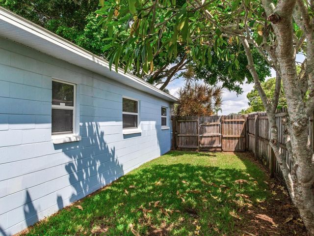 3662 24TH AVENUE N, St Petersburg, FL 33713
