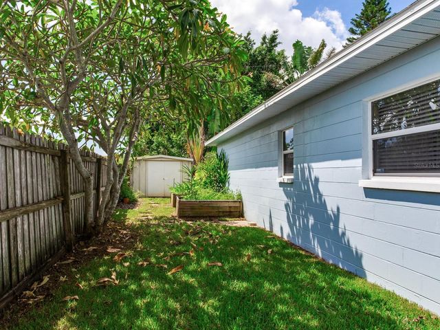 3662 24TH AVENUE N, St Petersburg, FL 33713