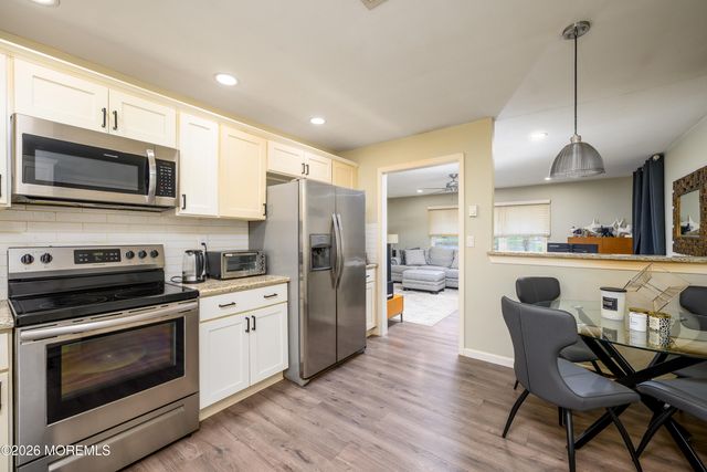 343B Canterbury Court 1002, Lakewood, NJ 08701