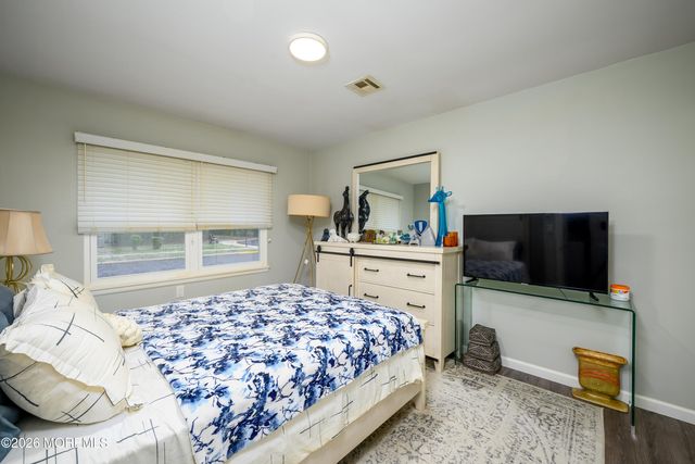 343B Canterbury Court 1002, Lakewood, NJ 08701