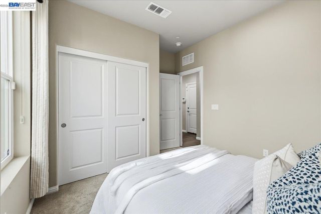 4398 Healdsburg Way, Dublin, CA 94568