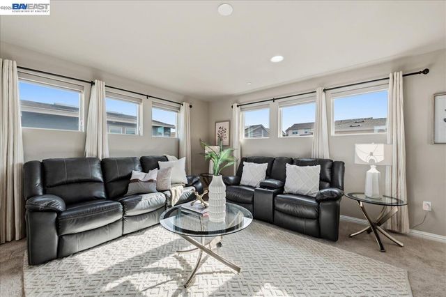 4398 Healdsburg Way, Dublin, CA 94568
