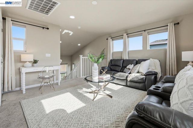 4398 Healdsburg Way, Dublin, CA 94568