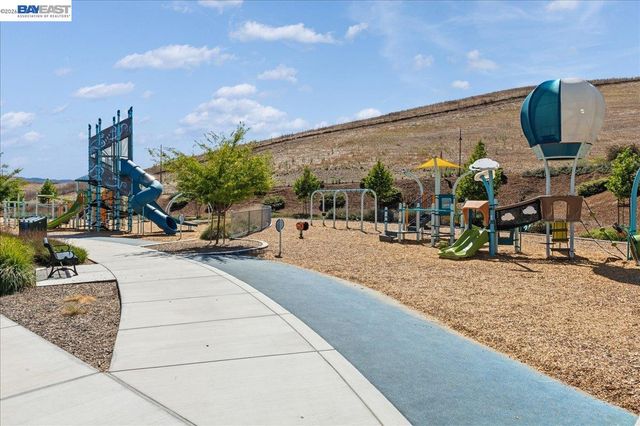 4398 Healdsburg Way, Dublin, CA 94568