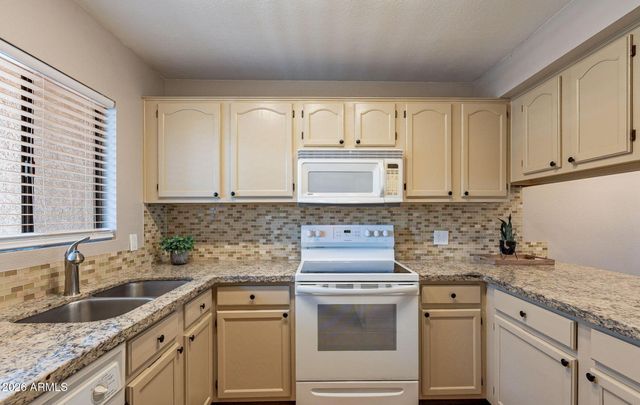 11666 N 28TH Drive 172, Phoenix, AZ 85029