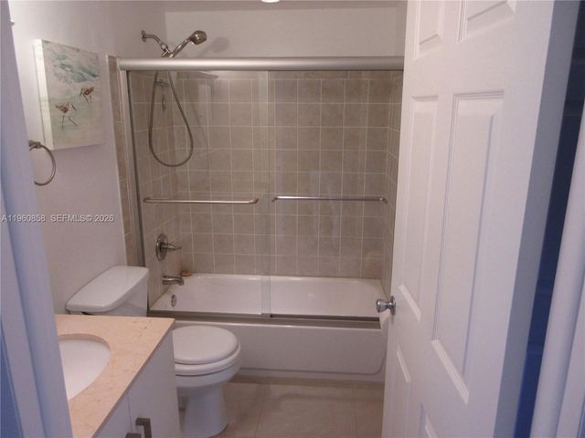 10835 SW 112th Ave 305, Miami, FL 33176