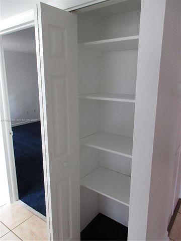 10835 SW 112th Ave 305, Miami, FL 33176