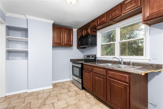 3203 Randleman Road, Greensboro, NC 27406