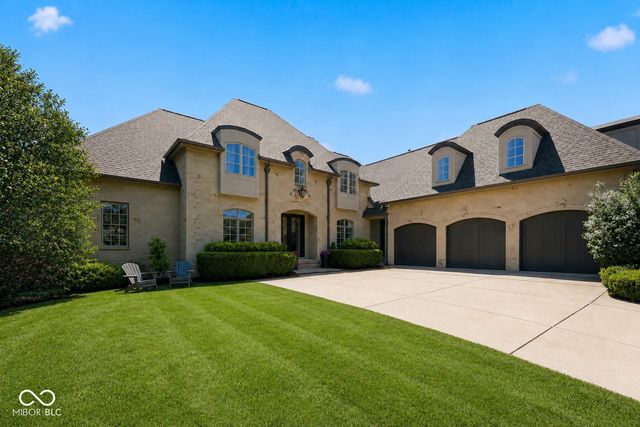 15479 Hidden Oaks Lane, Carmel, IN 46033