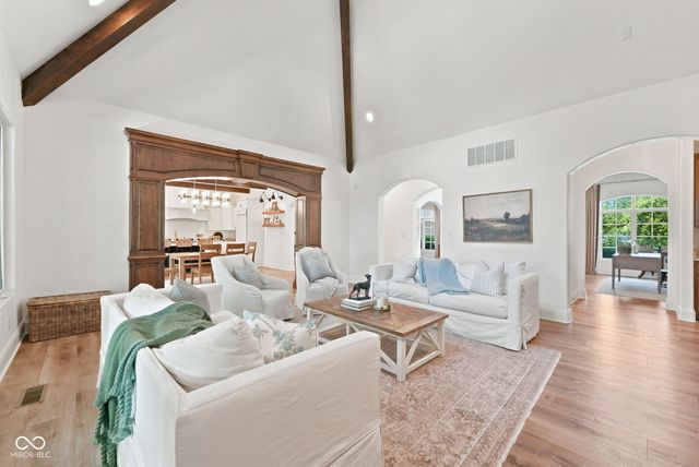 15479 Hidden Oaks Lane, Carmel, IN 46033