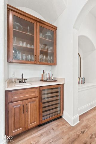 15479 Hidden Oaks Lane, Carmel, IN 46033