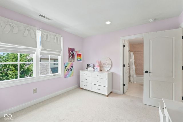 15479 Hidden Oaks Lane, Carmel, IN 46033