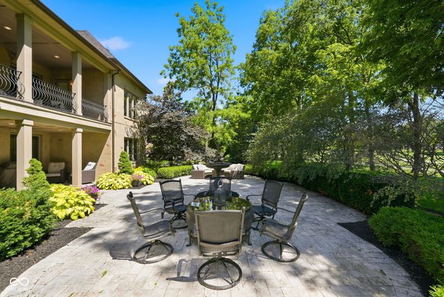 15479 Hidden Oaks Lane, Carmel, IN 46033