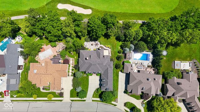 15479 Hidden Oaks Lane, Carmel, IN 46033