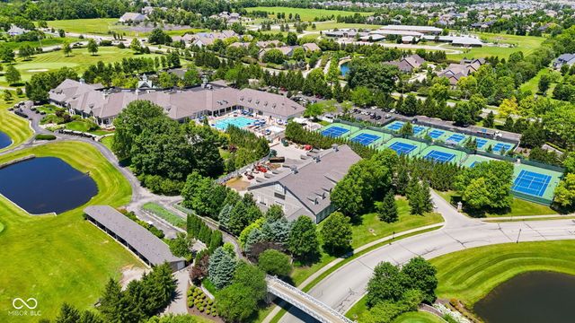 15479 Hidden Oaks Lane, Carmel, IN 46033