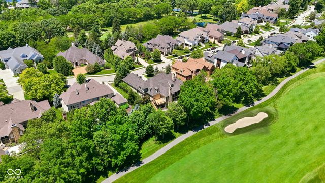 15479 Hidden Oaks Lane, Carmel, IN 46033