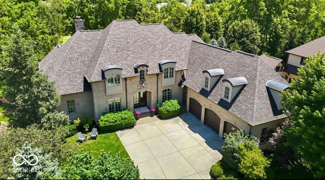 15479 Hidden Oaks Lane, Carmel, IN 46033