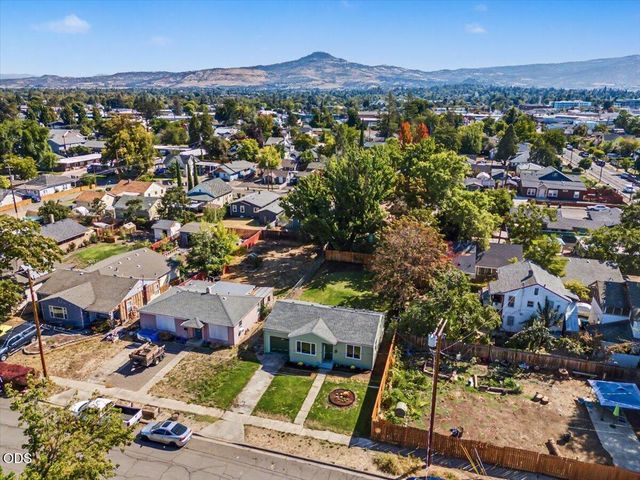 714 Broad Street, Medford, OR 97501