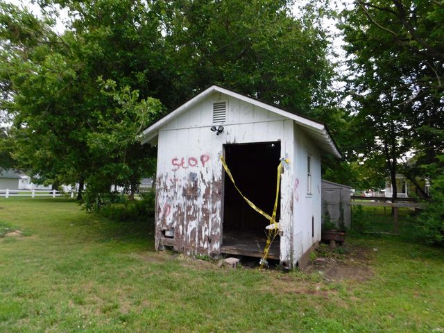 220 S Jefferson Street, Worthington, IN 47471