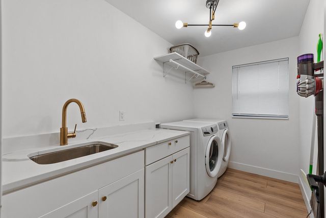 1820 Mckinley Street NE, Minneapolis, MN 55418