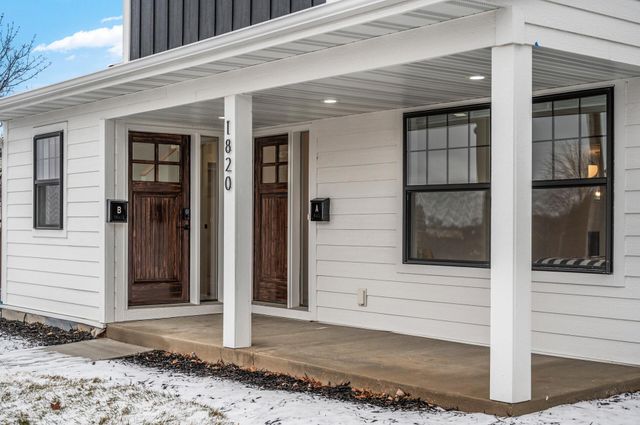 1820 Mckinley Street NE, Minneapolis, MN 55418