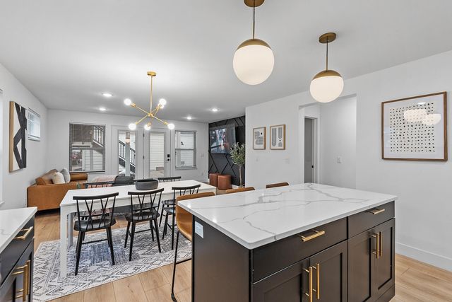 1820 Mckinley Street NE, Minneapolis, MN 55418