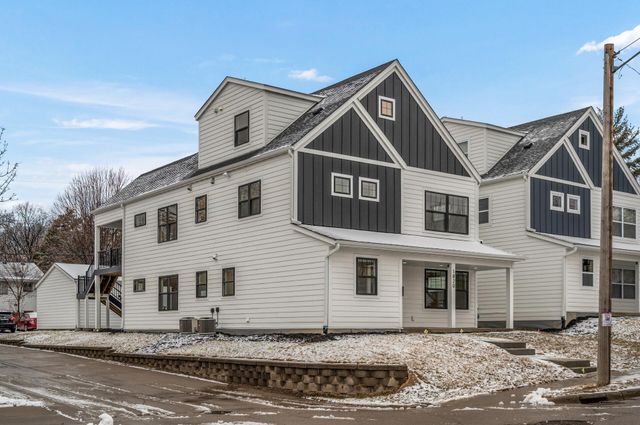 1820 Mckinley Street NE, Minneapolis, MN 55418