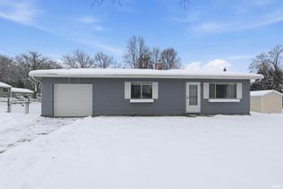 2710 E Patterson Road, Warsaw, IN 46582