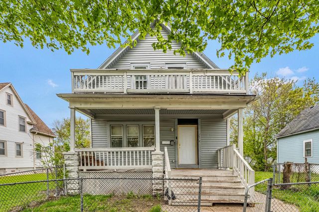 2638 N 19th STREET, Milwaukee, WI 53206