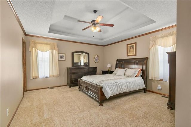 16914 Meadow Creek Court, Belton, MO 64012