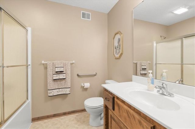 16914 Meadow Creek Court, Belton, MO 64012