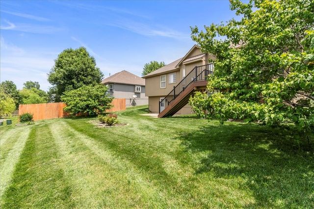16914 Meadow Creek Court, Belton, MO 64012