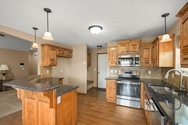 16914 Meadow Creek Court, Belton, MO 64012