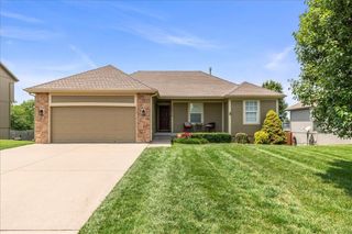16914 Meadow Creek Court, Belton, MO 64012