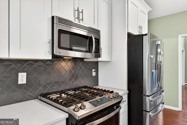 1514 Oglethorpe Drive, Suwanee, GA 30024